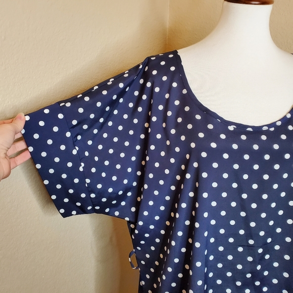 Modcloth Medium Format Memory Tunic in Navy Dots - Picture 6 of 8